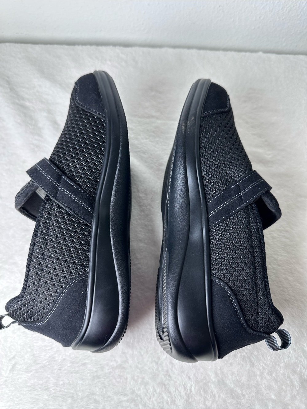 OrthoFeet Quincy Strech Flat Feet Slip-On Breathable with Adjustable Strap 7XW - Picture 8 of 16